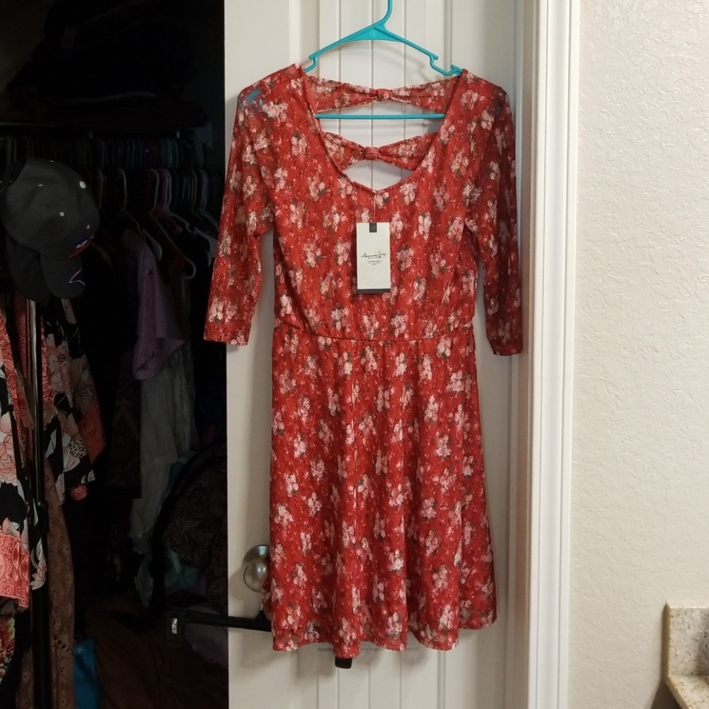Adorable lace dress